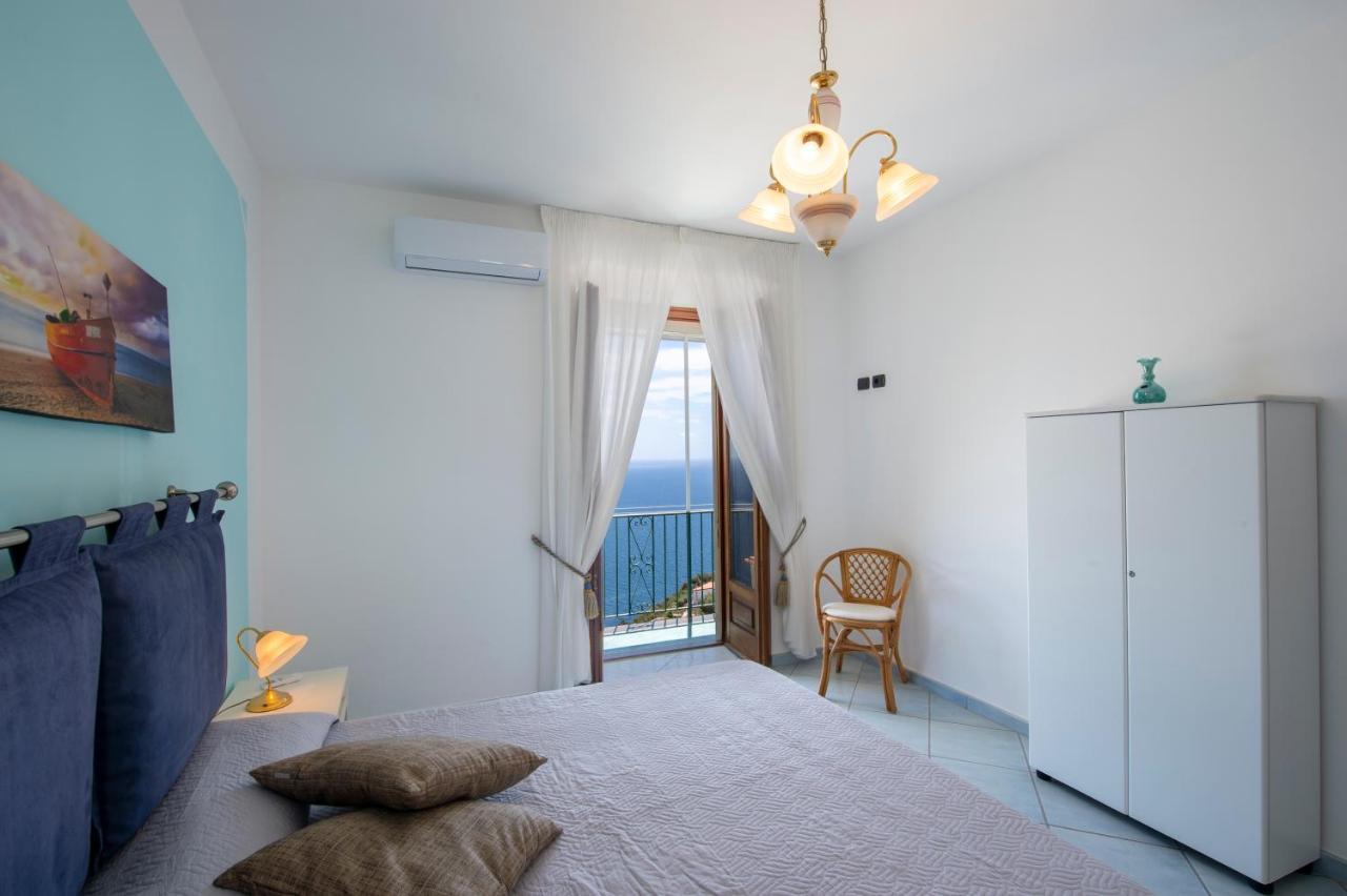 Moressas In Praiano Exterior foto